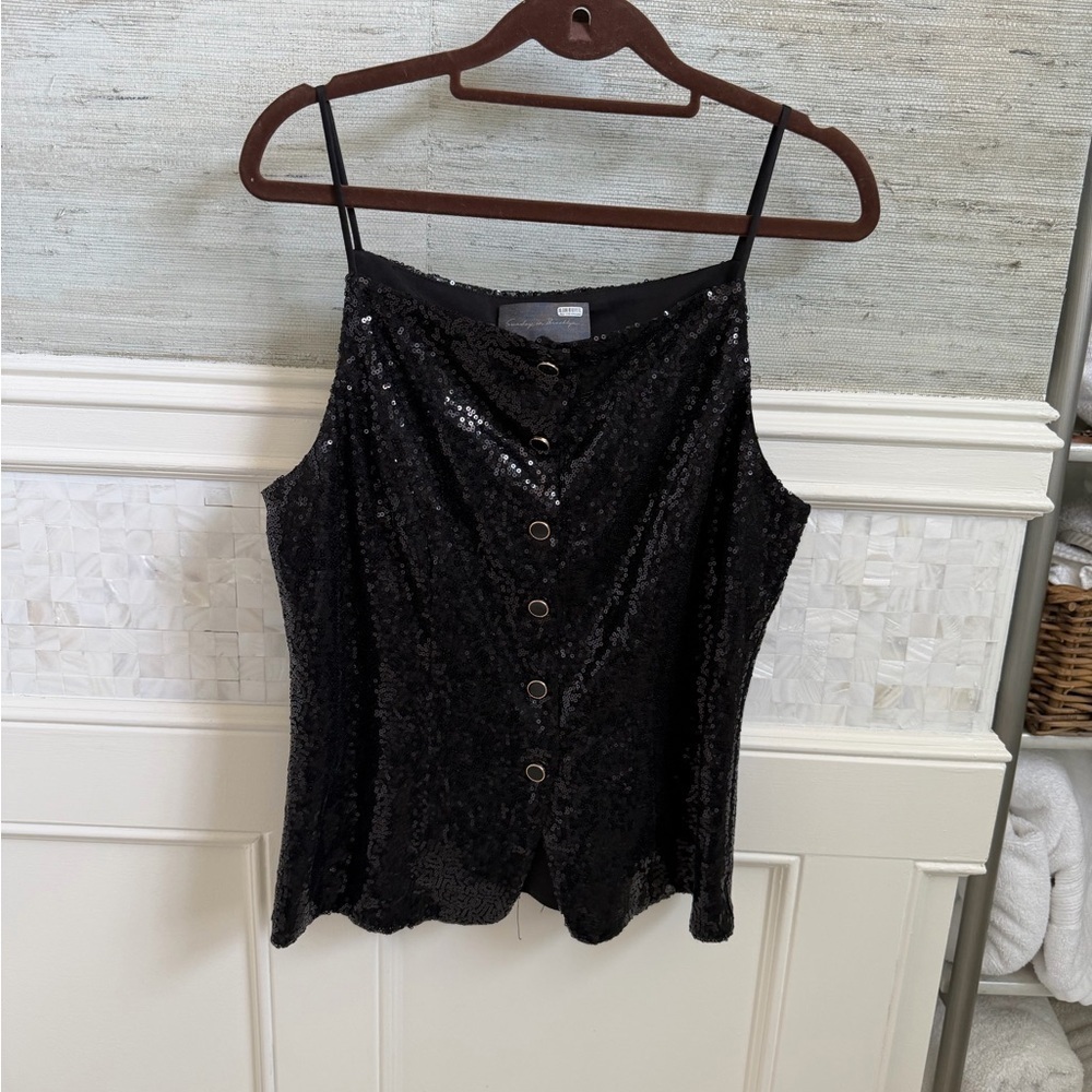 Medium Anthropologie Sunday in Brooklyn Sequin Square Neck Tank top button black - Picture 3 of 17